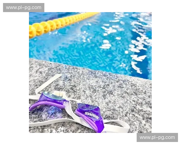 泳镜：开启清晰水下世界的秘密